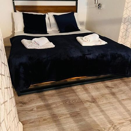 F10- Mezzanine 1St Floor Flat Fits 3 Near Paddington Apartamento Londres Exterior foto