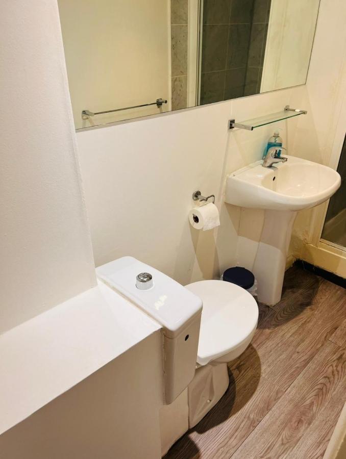 F10- Mezzanine 1St Floor Flat Fits 3 Near Paddington Apartamento Londres Exterior foto