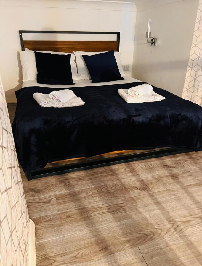 F10- Mezzanine 1St Floor Flat Fits 3 Near Paddington Apartamento Londres Exterior foto