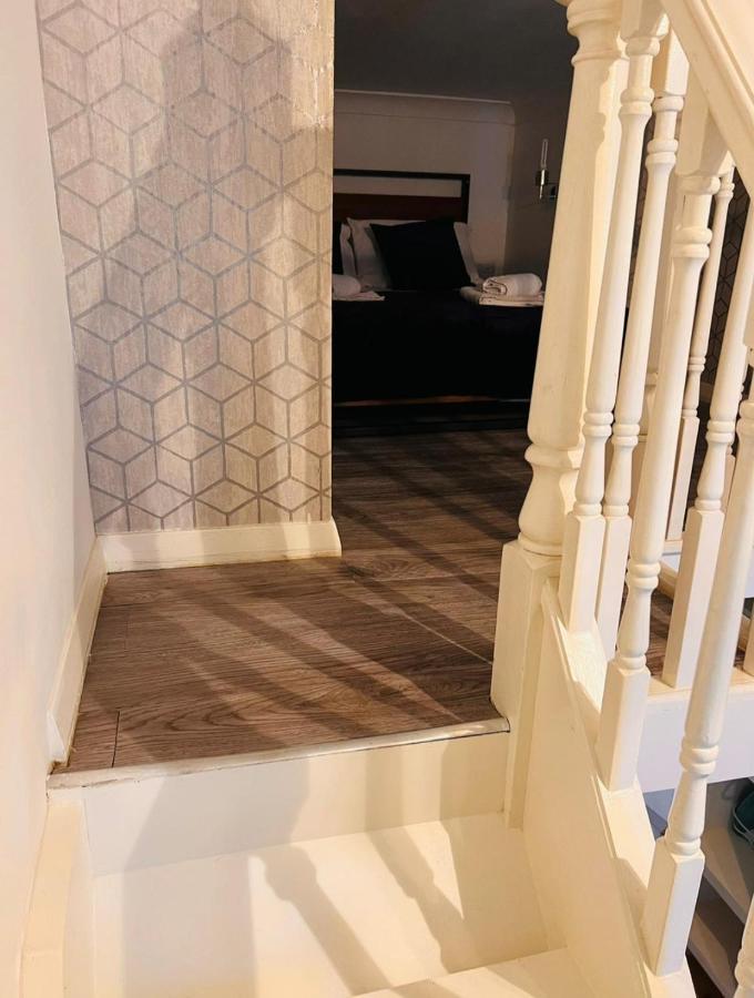 F10- Mezzanine 1St Floor Flat Fits 3 Near Paddington Apartamento Londres Exterior foto